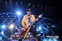 Scorpions-8786-Avec-accentuation-Bruit